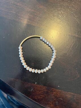 Stretch Bracelet with Metal Bar